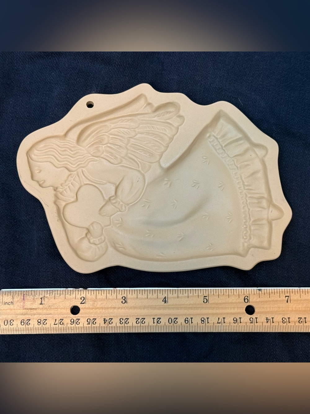 VTG Brown Bag Cookie Art Mold Renaissance Angel 1986 - Cream Decorative Bakeware